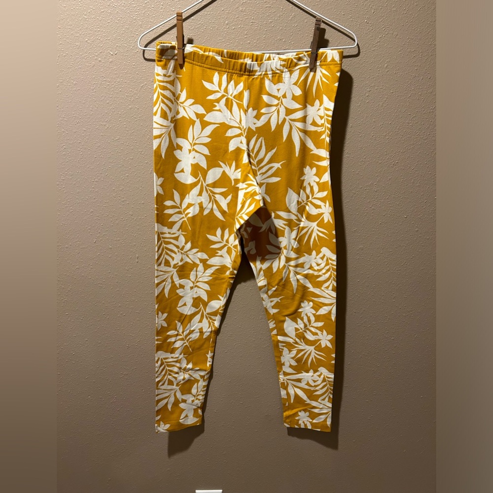 NWOT Old Navy Leggings